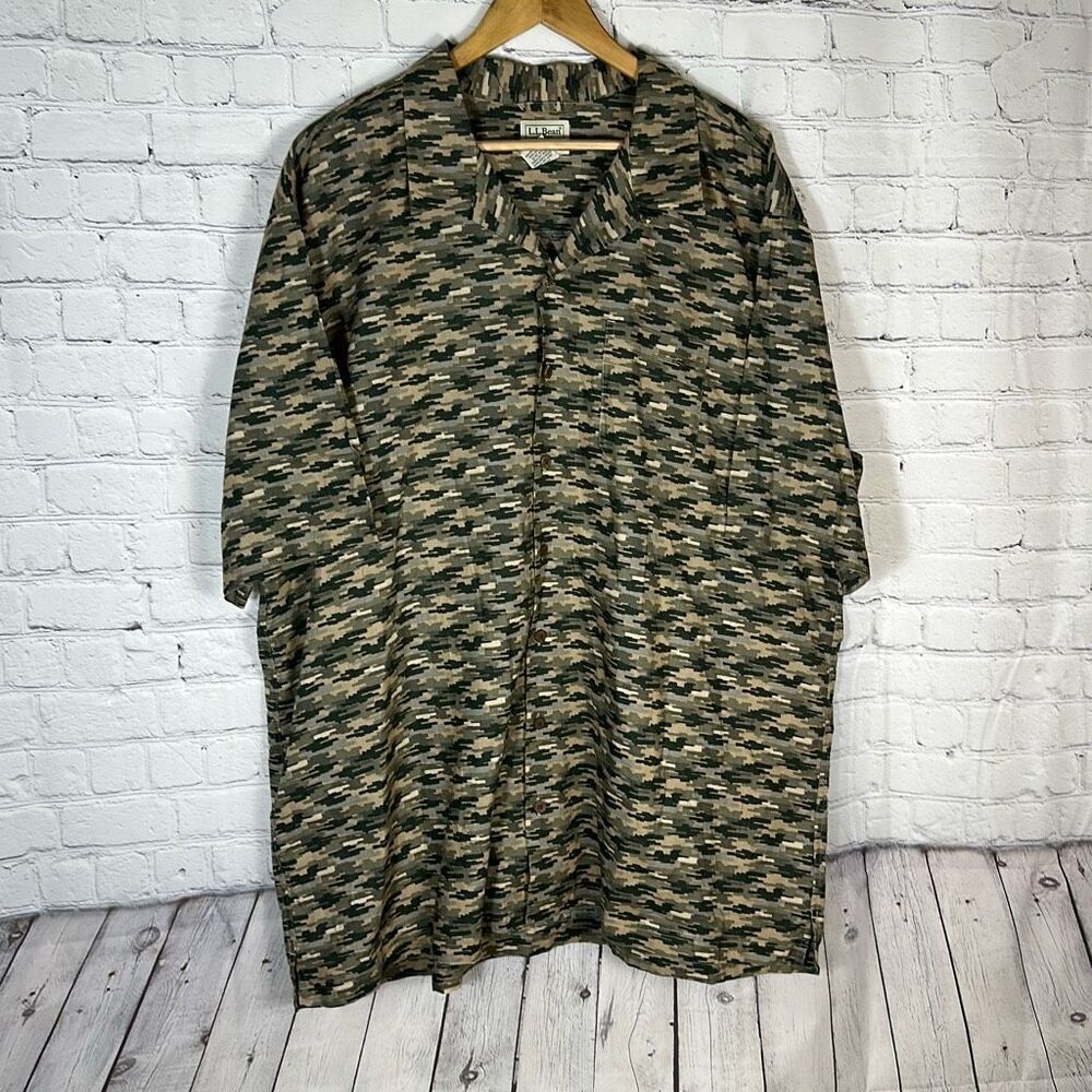 LL Bean 300230 Traditional Fit‎ Men's XXL Hawaiian Geometric Camo Print Shirt